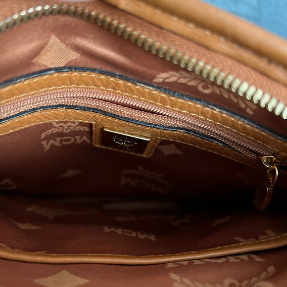 Mcm crossbody - Picture 3 of 5